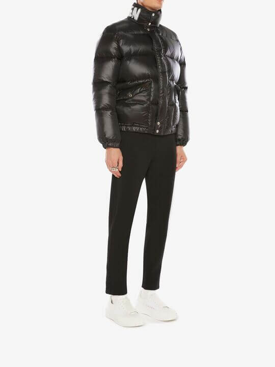 Короткий модный пуховик Alexander McQueen