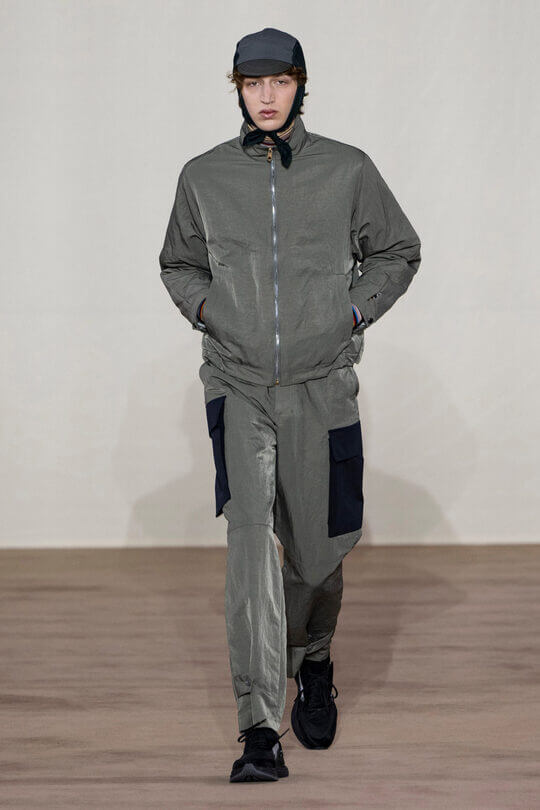 Серая мужская куртка Paul Smith