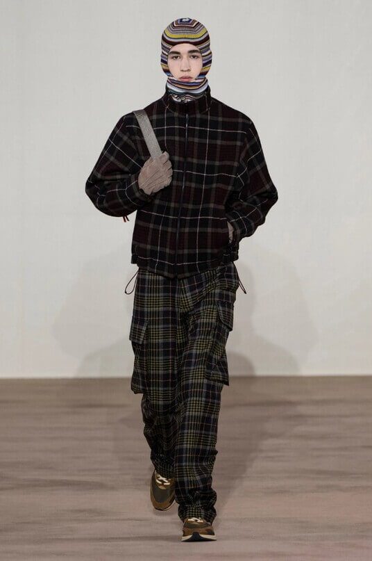 Модная балаклава Paul Smith