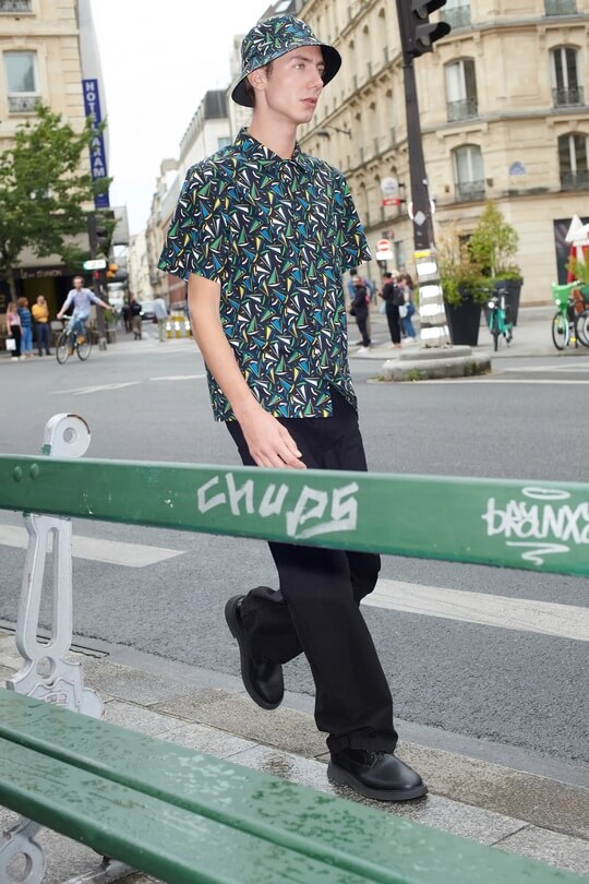 Черные туфли от APC