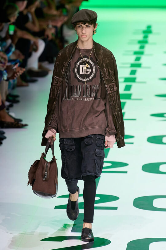 Черные джорты Dolce & Gabbana из коллекции лето 2023