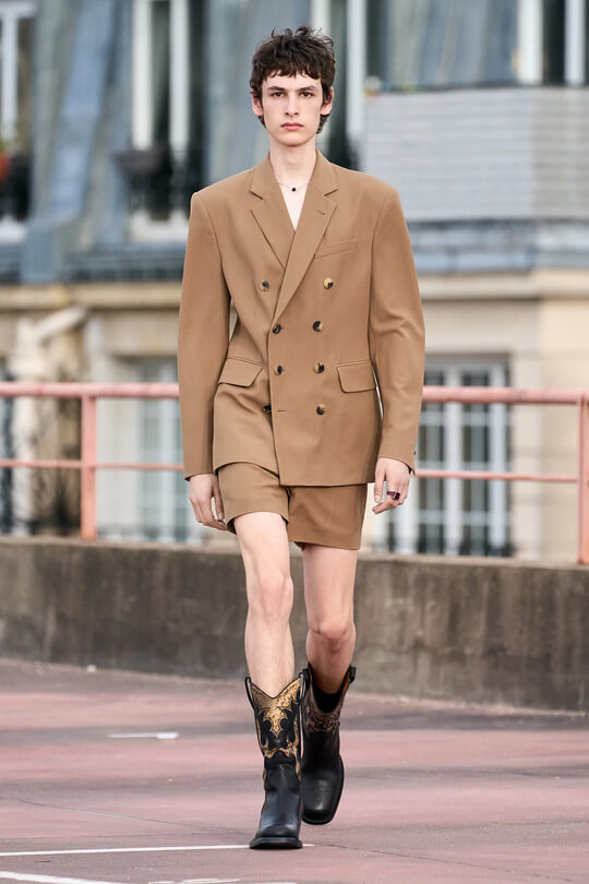 Казаки в летней коллекции Dries Van Noten