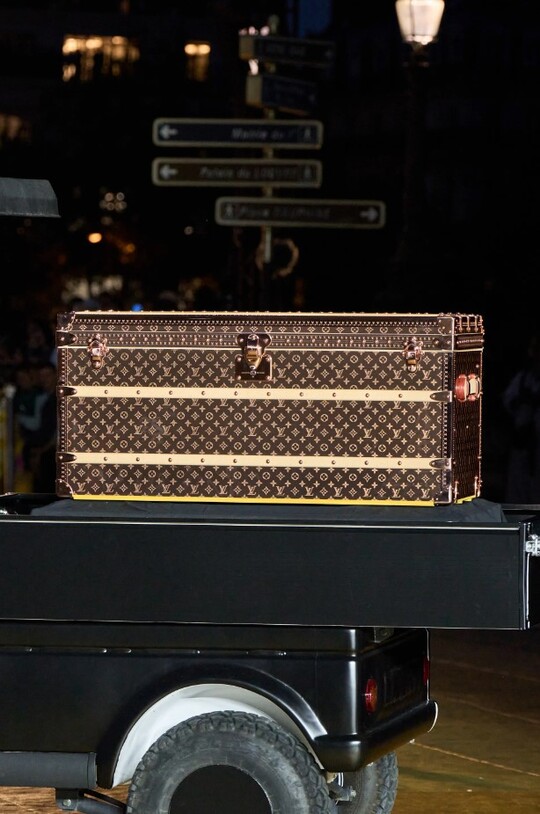 Сундук для путешествий от Louis Vuitton