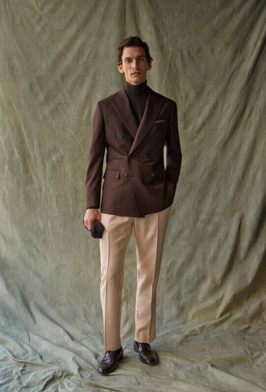 Двубортный костюм Brioni