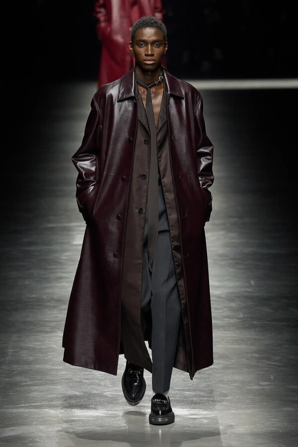 Кожаный плащ Gucci